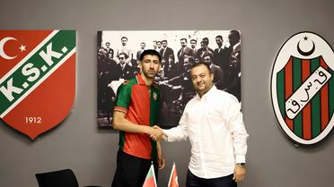 Karşıyaka'da Erhan Öztürk ile Sözleşme Yenilendi