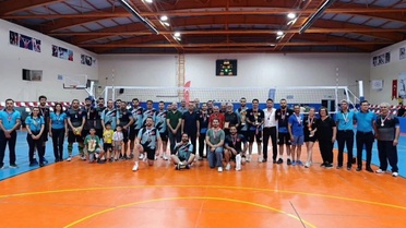 Kırıkhan MEM voleybol turnuvasında şampiyon oldu