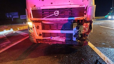 Bolu'da TIR Kazası: 3 Yaralı