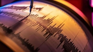 Afganistan'da 6,1 büyüklüğünde deprem