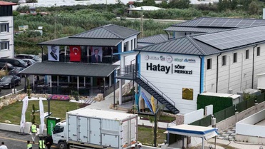 Akdeniz'in hırçın dalgaları geleceğin sörfçülerini yetiştirecek