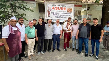 Bolvadin'de Aşure İkramı