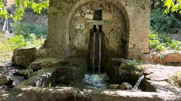 Ergani'deki Tarihi Çeşme Harabe Haline Geldi
