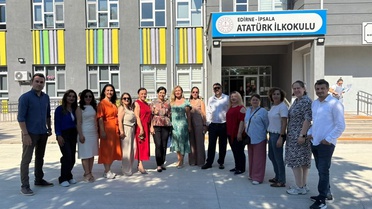 Emekli Öğretmene Duygusal Veda