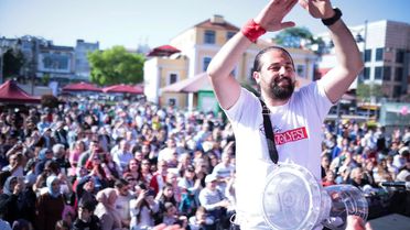 Kadınlar Darbuka İle Sosyal Projelerde Buluşuyor