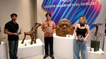 Anadolu Üniversitesi'nin Heykel Başarısı