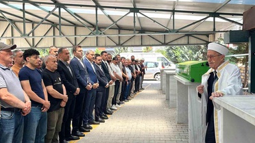 Havai fişek fabrikasındaki patlamada hayatını kaybeden işçi son yolculuğuna uğurlandı