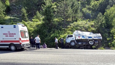 Kastamonu'da Kamyon Devrildi: 2 Yaralı