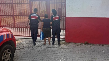 Uyuşturucu Ticaretinden Hükümlü Kadın Yakalandı