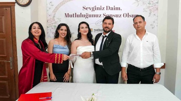 Tarsus'ta 26.06.2026 yoğunluğu: Nikah salonunda 20 çiftin mutluluğu
