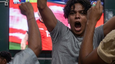 Görüntüler o ülkeden: Yedikleri gole gol atmış gibi sevindiler! İşte sebebi