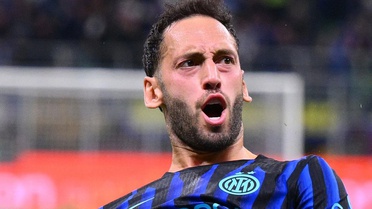Hakan Çalhanoğlu'na bir kötü haber de kulübü Inter'den