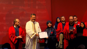 İbn Haldun Üniversitesi'nden 8. Mezuniyet Töreni