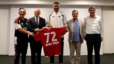 Bakan Şimşek'ten Batman Petrolspor'a Ziyaret