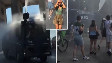 Berlin’de polis TOMA’larla halkı serinletti