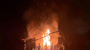 Pazaryeri'nde Bağ Evi Yandı