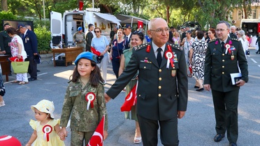 Kara Kuvvetleri'nin 2235. Yıl Dönümü İzmir'de Kutlandı