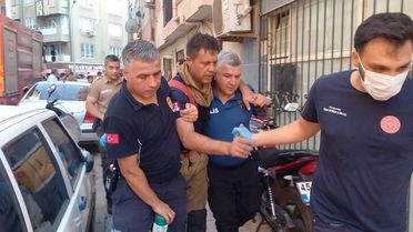 Manisa'da Yangında 4 Kedi Hayatını Kaybetti