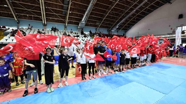 Manisa'da Spor Okulları Açıldı