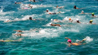 Meis-Kaş Maratonunda dostluğa kulaç atıldı
