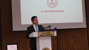 Hakkari'de Eğitim Semineri Başladı