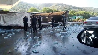 Bursa'da Tır Kazası: Sürücü Hayatını Kaybetti