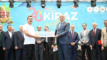 Yeşilyurt Kültür, Spor ve Kiraz Festivali 3 yıl aradan sonra başladı