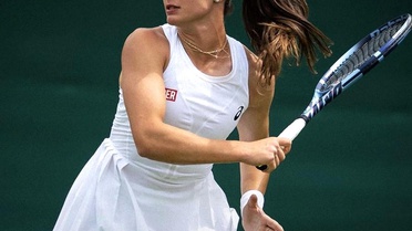 Zeynep Sönmez Wimbledon'da İkinci Tura Yükseldi!