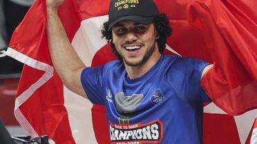 Anadolu Efes'te Shane Larkin dönemi sona erdi! Fenerbahçe'ye gidiyor