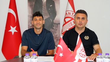 Veysel Sarı'nın Sözleşmesi 1 Yıl Uzatıldı