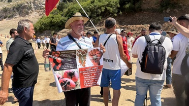 Arnavutluk'ta Turizm Projesine Protesto