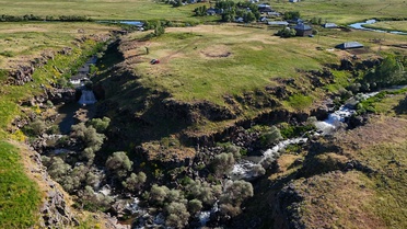 Karlıova'daki Çatak Şelalesi Dron ile Görüntülendi