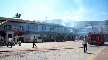 Büyükşehir'den Kayhan'daki yangına hızlı müdahale