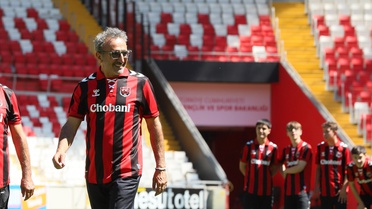 Hamdi Ulukaya'dan Erzincanspor'a 5 Milyon Dolar Destek