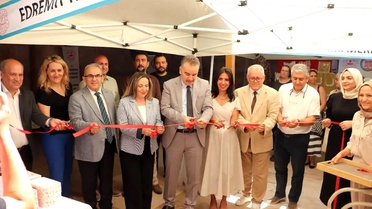 Edremit'te El Emeği Sergisi Göz Kamaştırdı