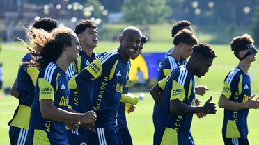 Fenerbahçe, Düzce'de Antrenman Yaptı