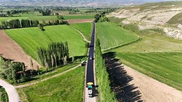 Bayburt'ta İspir Grup Yolunda Asfalt Çalışması