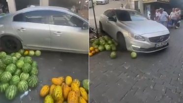 Lüks araç pazarcının emeğini ezdi geçti