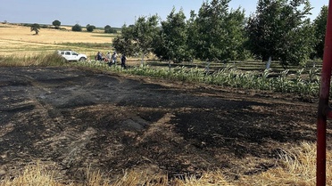 Bandırma'da çıkan anız yangını büyümeden söndürüldü
