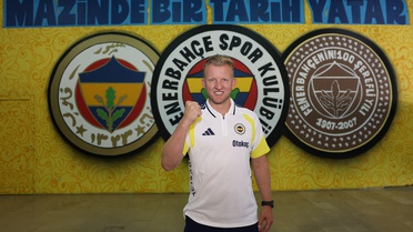 Dirk Kuyt: Fenerbahçe'ye Dönmekten Mutluyum