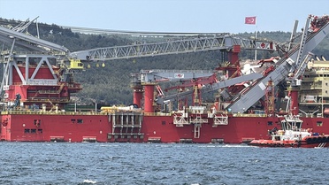 JSD6000 Çanakkale Boğazı'ndan Geçti