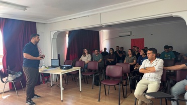 Edirne'de Hayvan Yetiştiricilere Eğitim