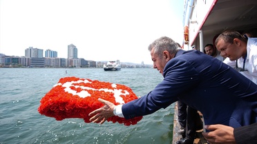 İzmir'de Denizcilik ve Kabotaj Bayramı coşkuyla kutlandı
