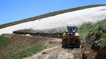 Muş'ta Yayla Yolları Açılıyor