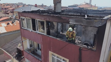 Pendik'te Ev Yangını