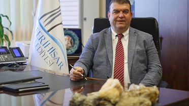 Seferihisar Belediye Başkanı İsmail Yetişkin görevden uzaklaştırıldı