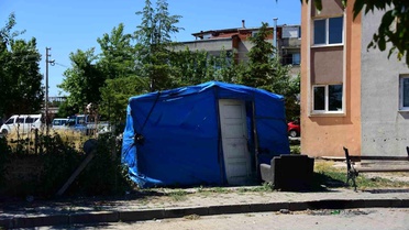 Şehzadeler Belediyesi'nden Selimşahlar'da kaçak yapılara müdahale