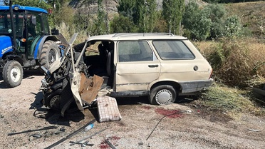 Tokat'ta Trafik Kazası: 2 Yaralı