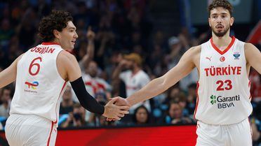 12 Dev Adam, 5'te 5 yaptı