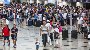 Antalya'ya 6 Ayda 5,5 Milyon Yolcu Geldi